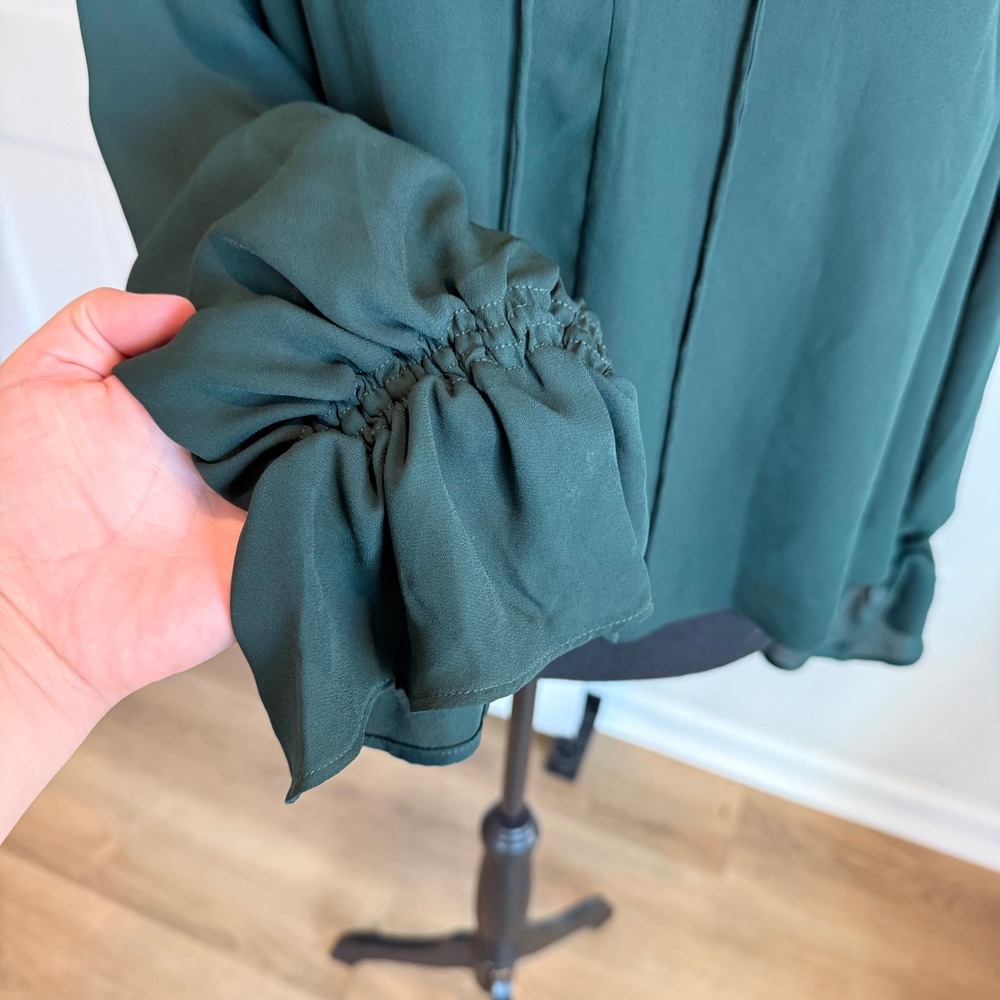 NWT Madewell Ruffle Neck Tie Front Top Dark Green NT356 Small - Picture 4 of 8
